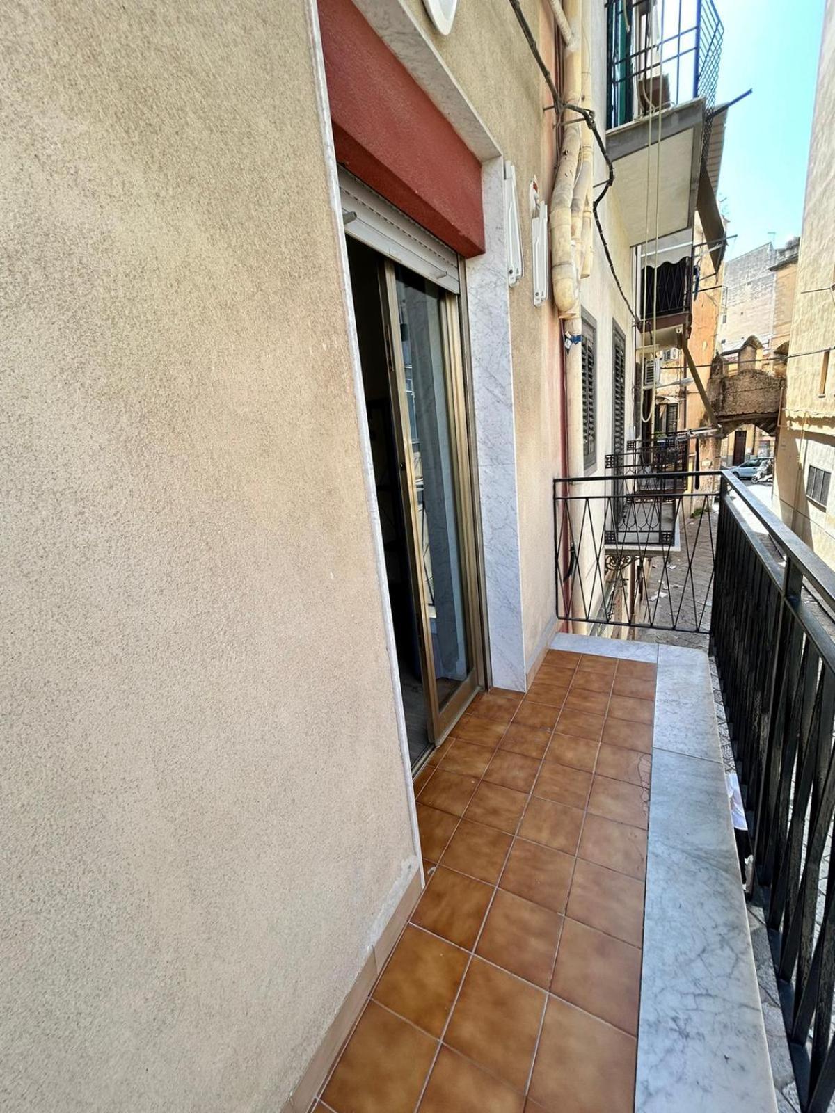 Dg Apartment Palermo Luaran gambar